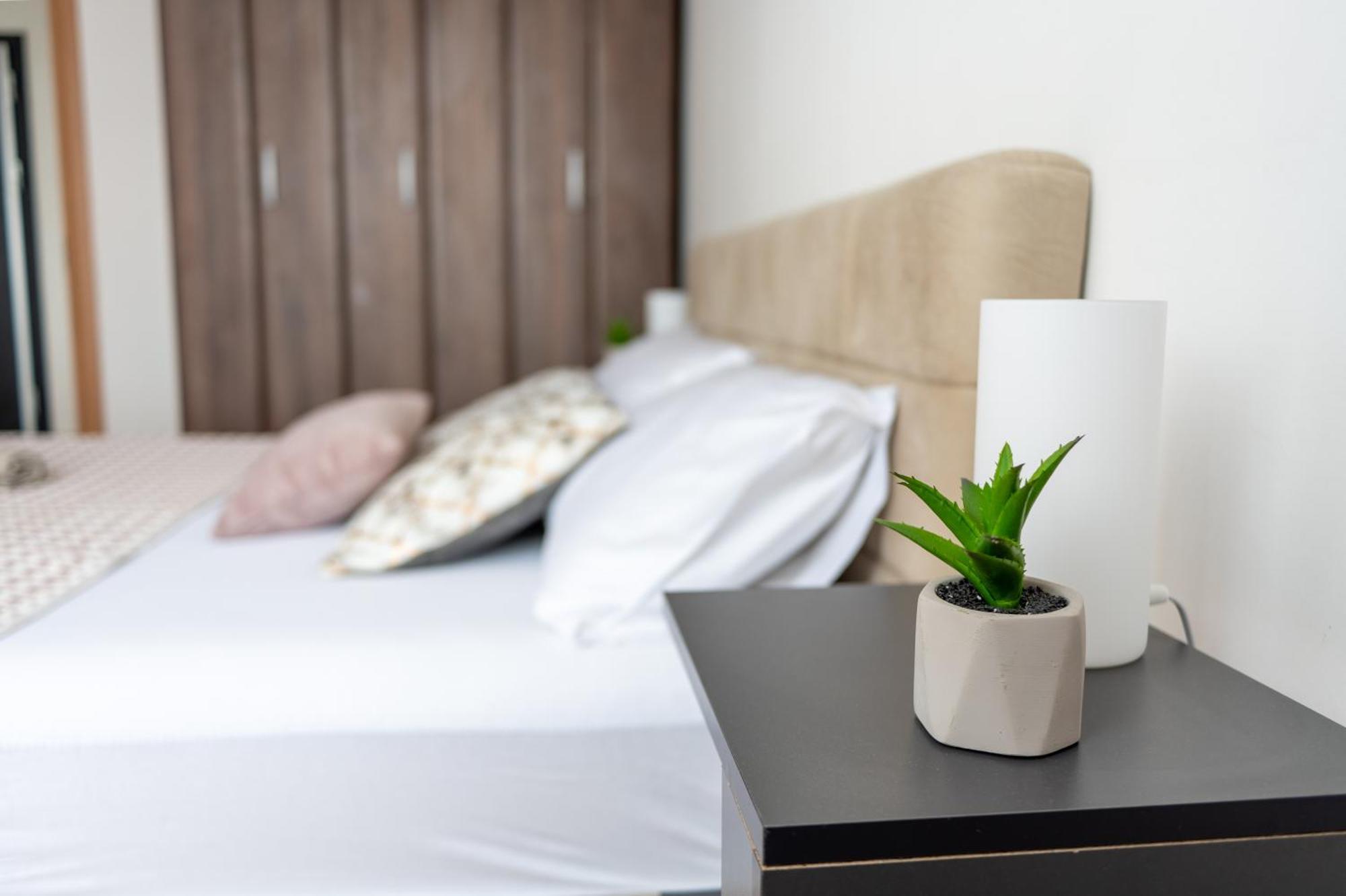 Skopje Station Apartment Zewnętrze zdjęcie